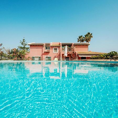 הוילה אוגוסטה Fronte Spiaggia Zoe מראה חיצוני תמונה